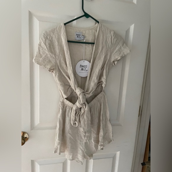 Princess Polly Ragnar Tie Front Romper Beige - Picture 15 of 15